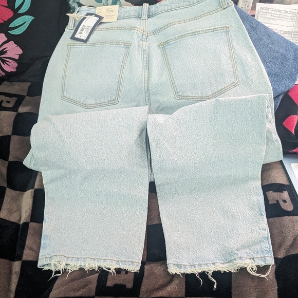 Universal Thread jeans - Picture 7 of 7